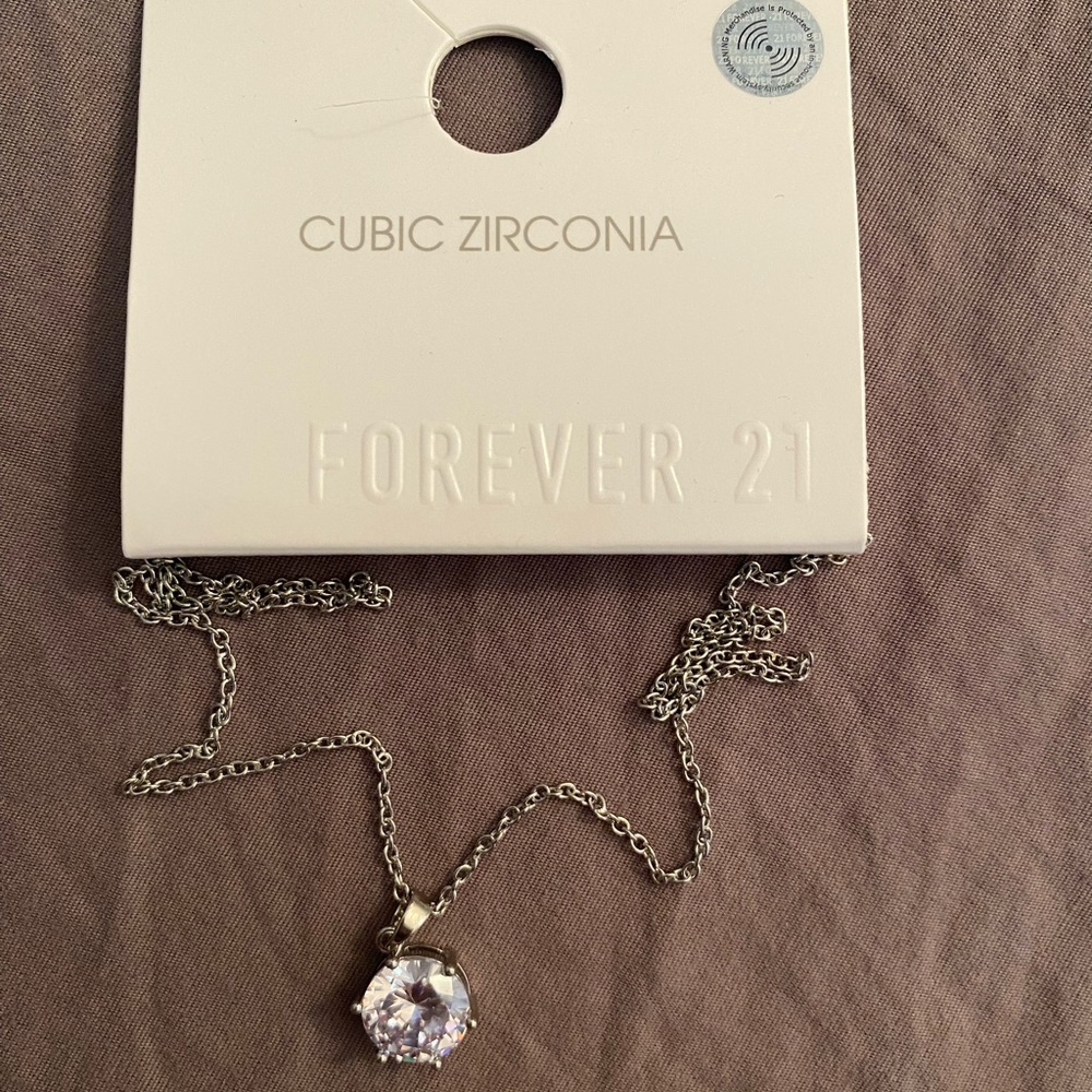 Forever21 Cubic zirconia necklace. Never worn.